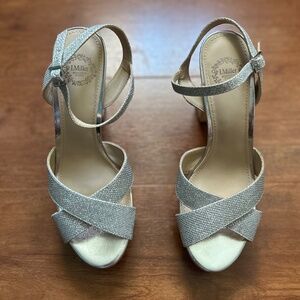 I. Miller Womens Silver Heeled Sandals Size 7